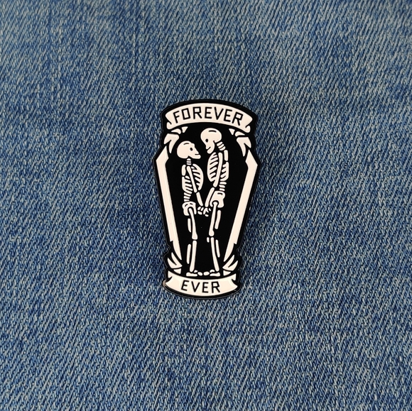 Cassãj Accessories - Together Forever Skeleton Enamel Pin
